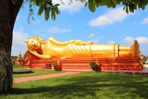 reclining-buddha-Laos
