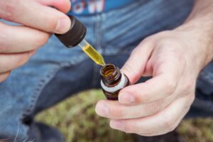 Huile de CBD française : Comment la traçabilité garantit la pureté de vos cannabinoïdes